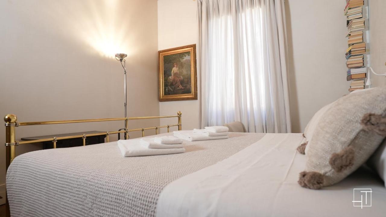 Ht - Casa Del Pittore In Piazza Delle Erbe Padova Exterior foto